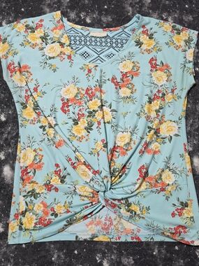 Bobbie Brooks Aqua Floral Twist-Front Short Sleeve Top